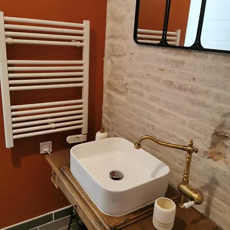 Le Puech Des Amandiers * Villeneuve-sur-Vere