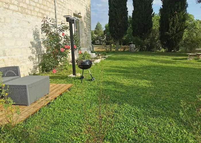 Le Puech Des Amandiers