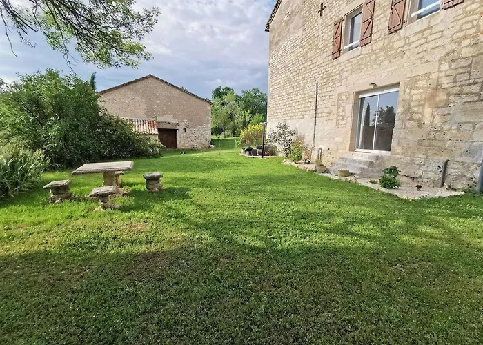 Vakantiehuis Le Puech Des Amandiers *